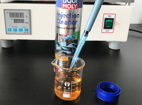 燃油寶有沒有效果 看完燒杯實測,你就知道了